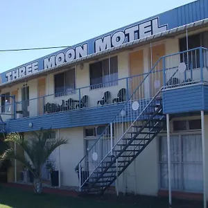  Motel Three Moon Australia